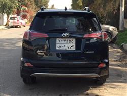 تۆیۆتا ڕاڤ 4